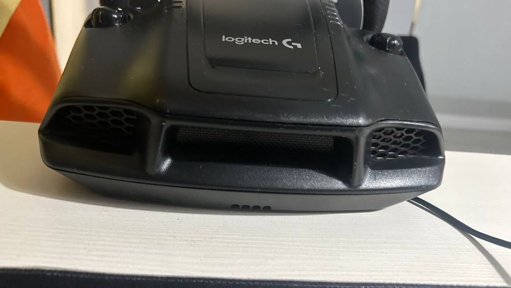 Logitech G29 + педали • Полностью рабочий • Без шифтора