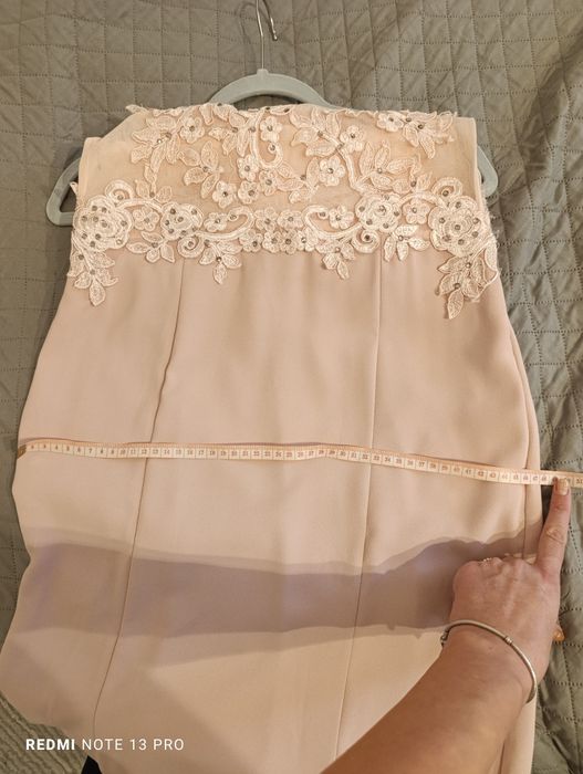 Vând rochie eleganta 42