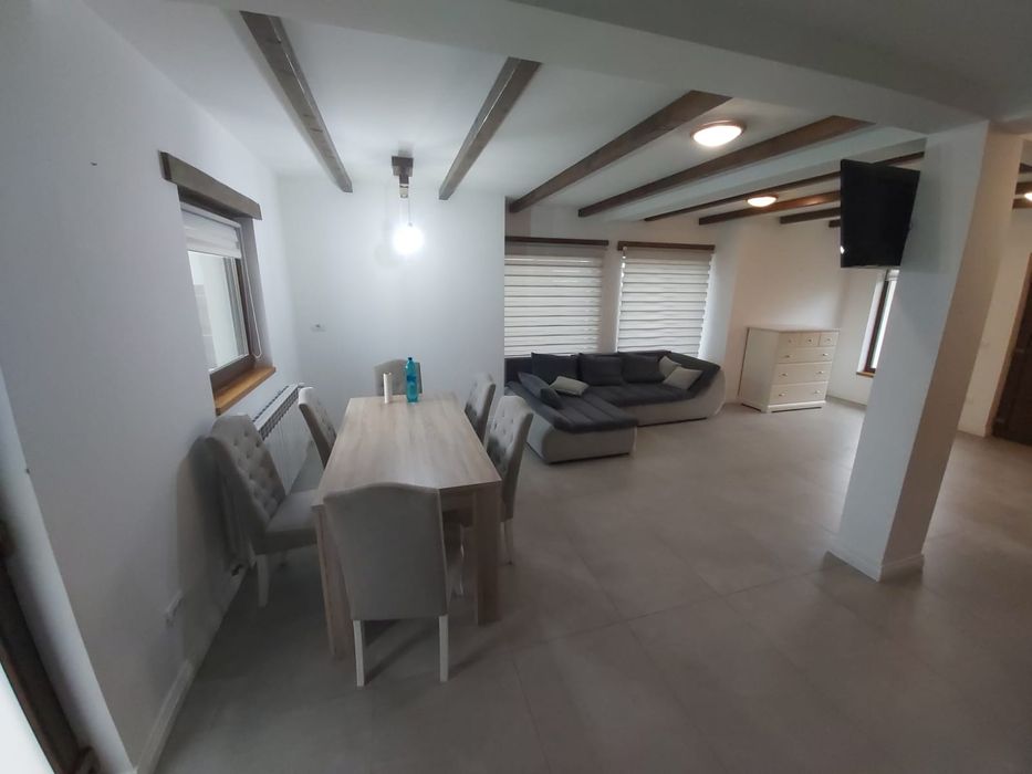 Închiriez Casă mobilată si utilată