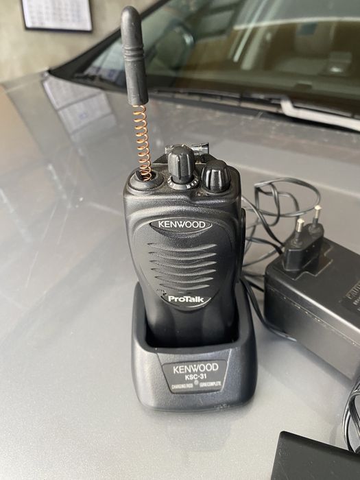 Радиостанций KENWOOD