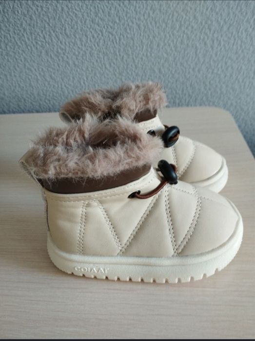 Ботинки обувь для малышей