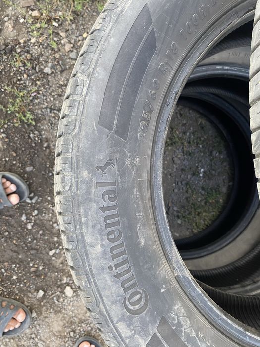 Продам шины Continental в размере 225/60/18