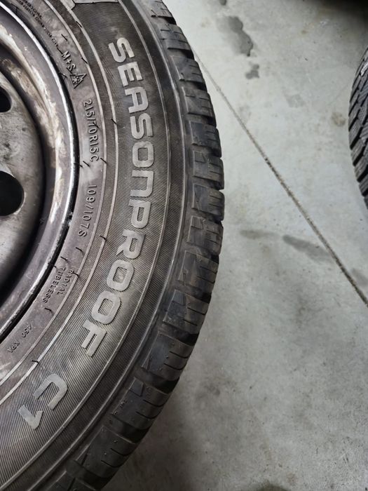 2 anvelope All Season Nokian 215 70 15 C ca și noi // Dot 2024