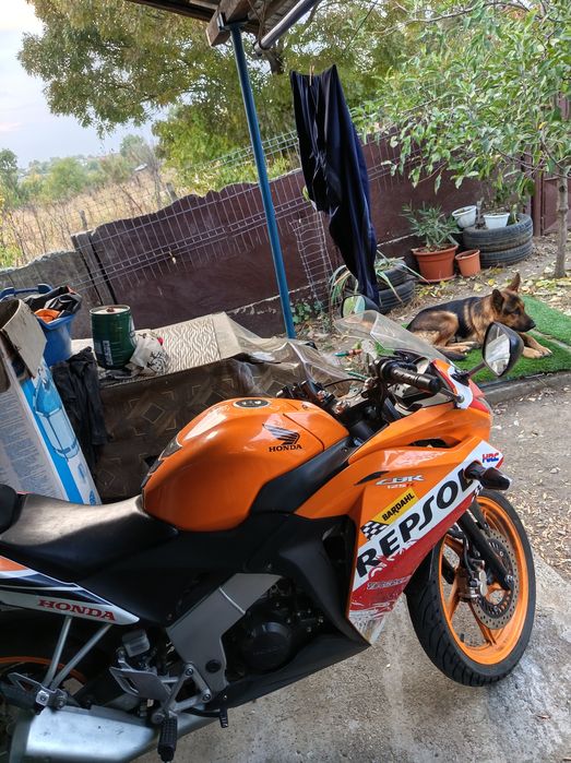 CBR125r an 2014 34.000km