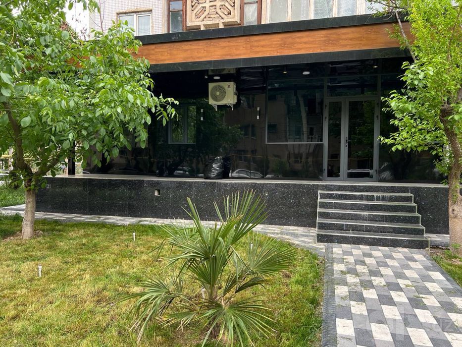 Аренда Нежилой ул. Шота Руставели, кафе B&B  70 м2 3 комнат  Яккасарай