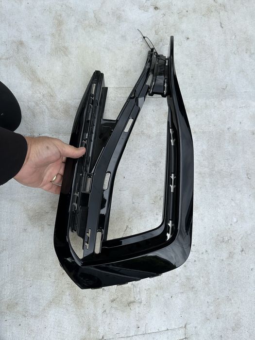 Grilă proiector stânga vw passat b8.r linne.facelift.cod:3g0853793.c.