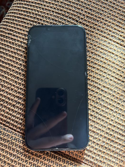 iPhone 13 midnight DOAR FOLIA ESTE SPARTA