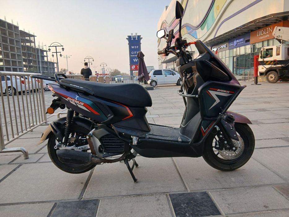 Sotiladi Yili 2025 yil Yangi Hali