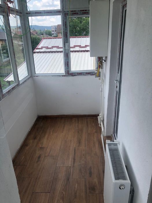 Direct proprietar vând apartament decomandat