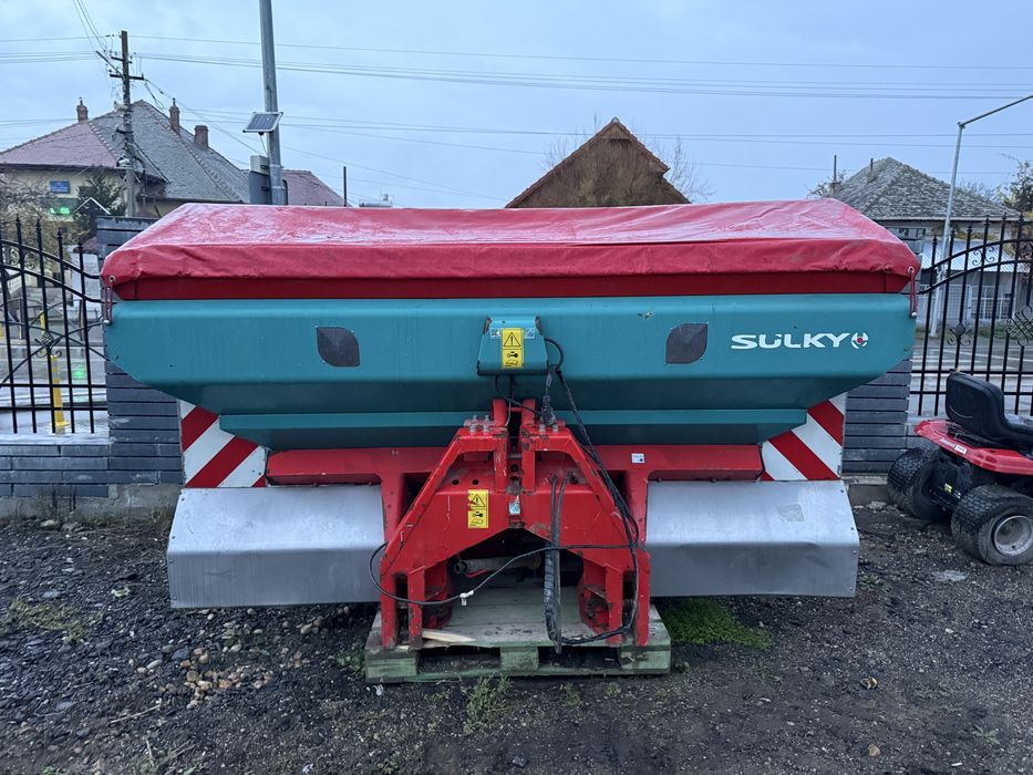 Distribuitor ingrasaminte Sulky X 44 cu cantar