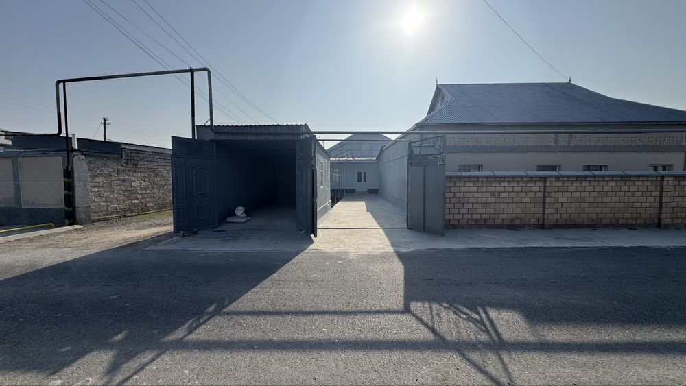 Uy Sotiladi Sirdaryo Shaharda