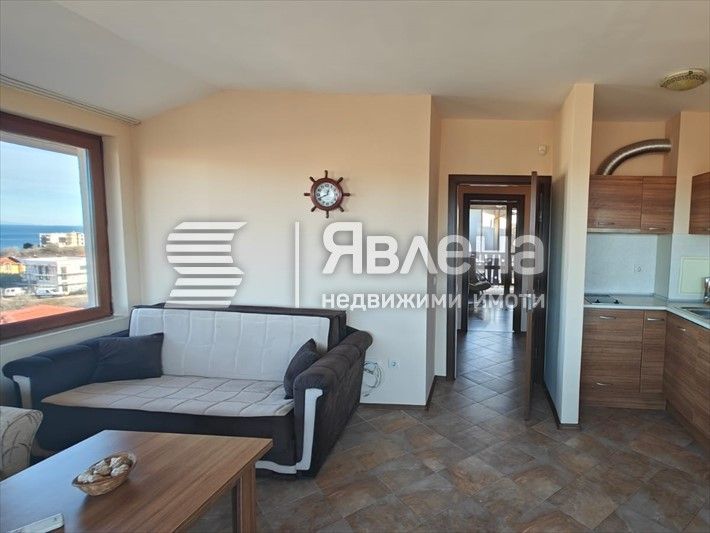 Продава се Двустаен апартамент в Созопол - 71 кв.м за 1261 €/кв.м - Снимка #3