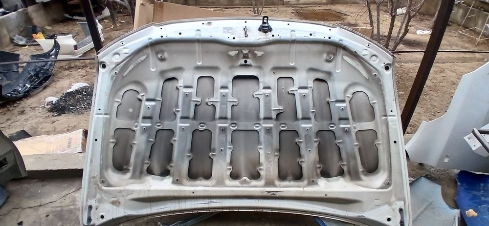 Тайота L200 капоты сатылады