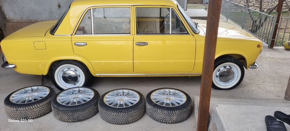 Классика 011 сотилади