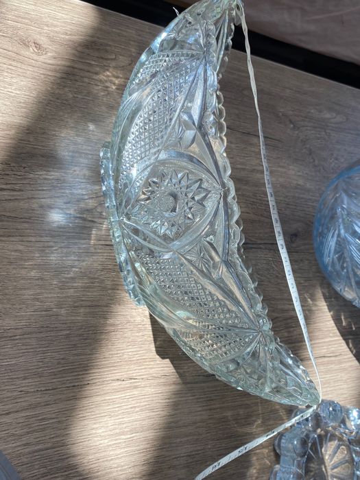 Кристали,халби,чаши