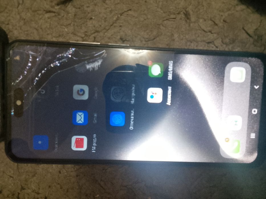 Срочно продам телефон