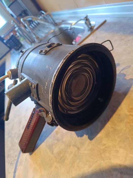 Сигнален прожектор от боен кораб