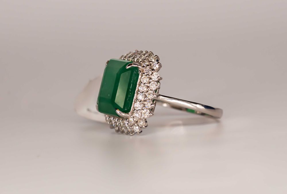 Inel 14K, smarald natural 6.69ct Zambia și 1.16ct diamante Certificat