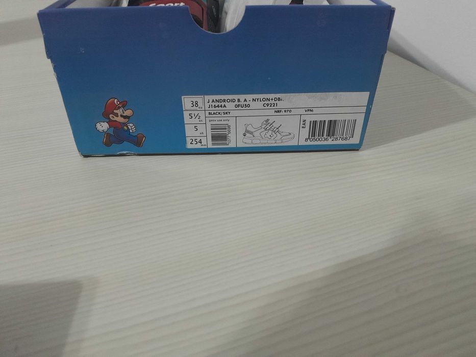 Adidași Geox noi cu etichetă Super Mario