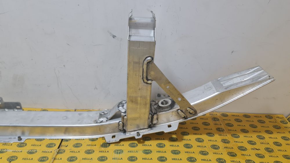 Traversa armatura fata BMW 7 G70 I7  9852844 NOUA