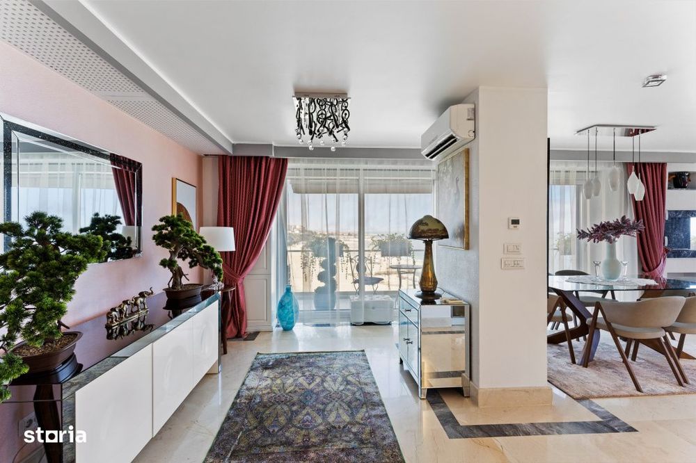 Penthouse pe 2 niveluri | vedere frontala la mare 180° | Faleza Nord