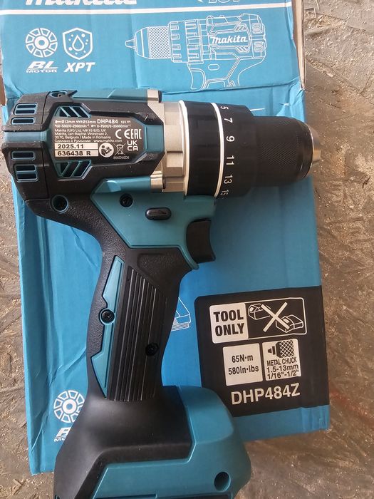 Makita  corp DHP484