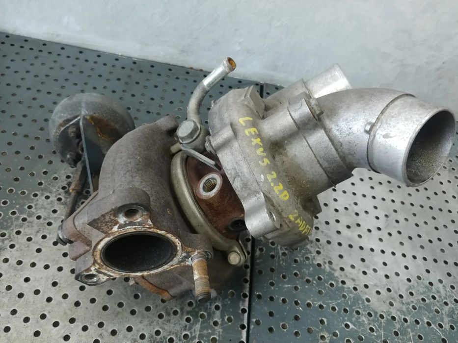 turbina 2.2d  2adftv  lexus is 220 17201-260j0  070205456n