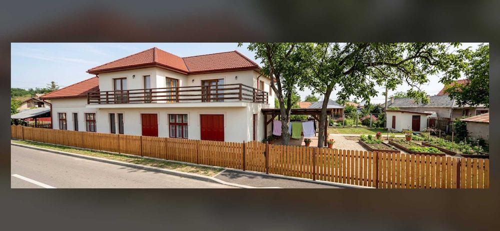 Casa de vanzare