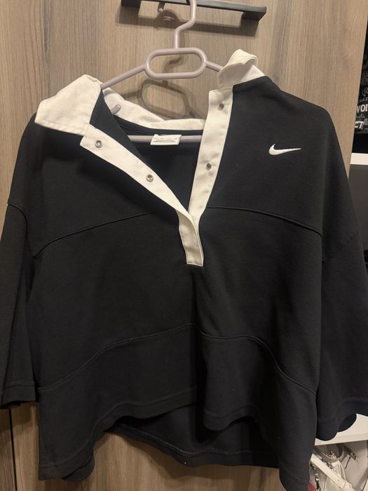 Лот От Дамски тениски Guess,Nike,Calvin Klein,Emporio Armani,Adidas