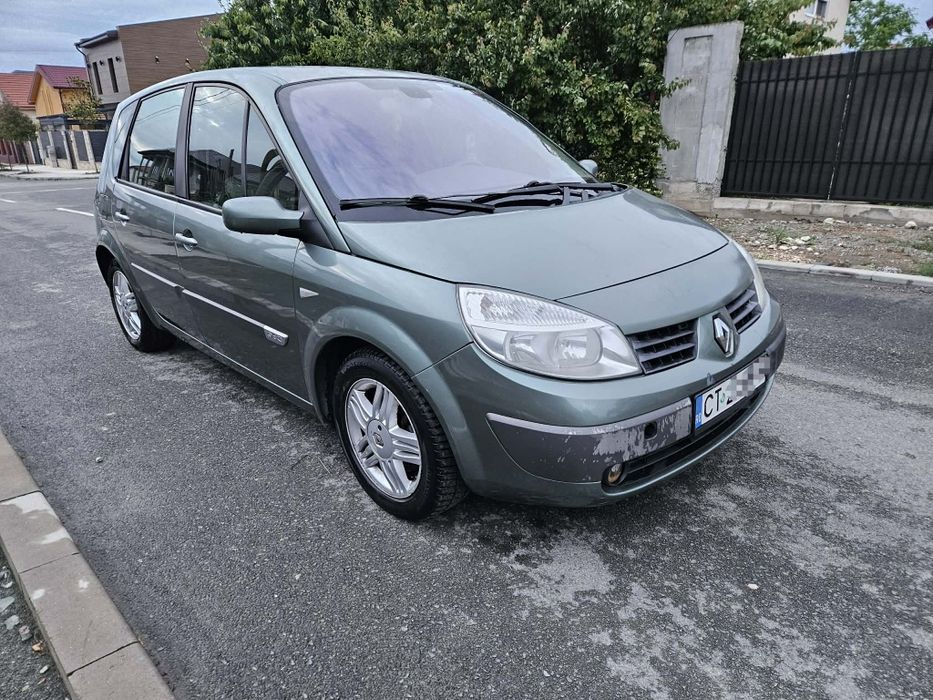 RENAULT Grand Scenic 2005