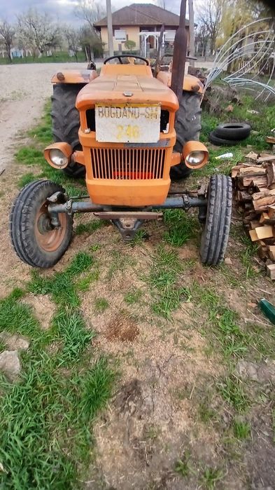 vand tractor fiat 450