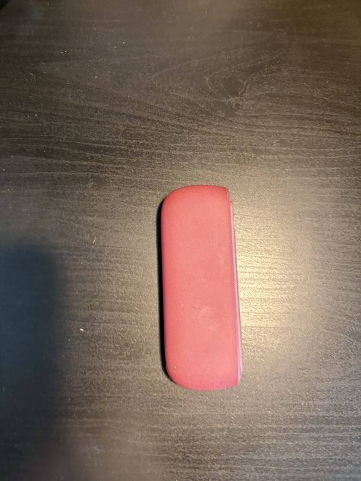 Aparat Iqos, Vişiniu.