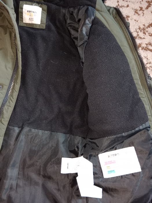 Продам куртку на мальчика