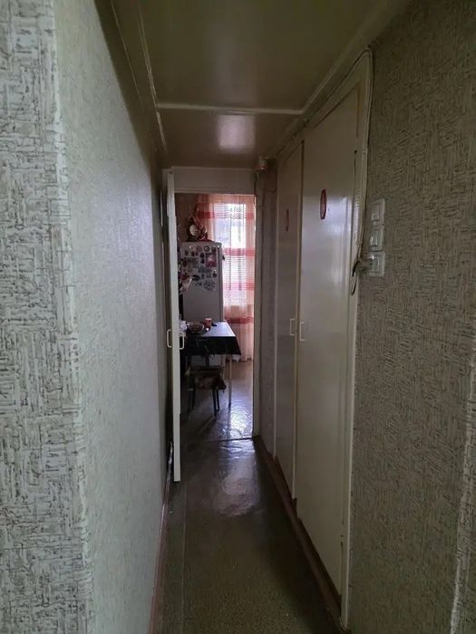 3 хонали квартира сотилади срочно