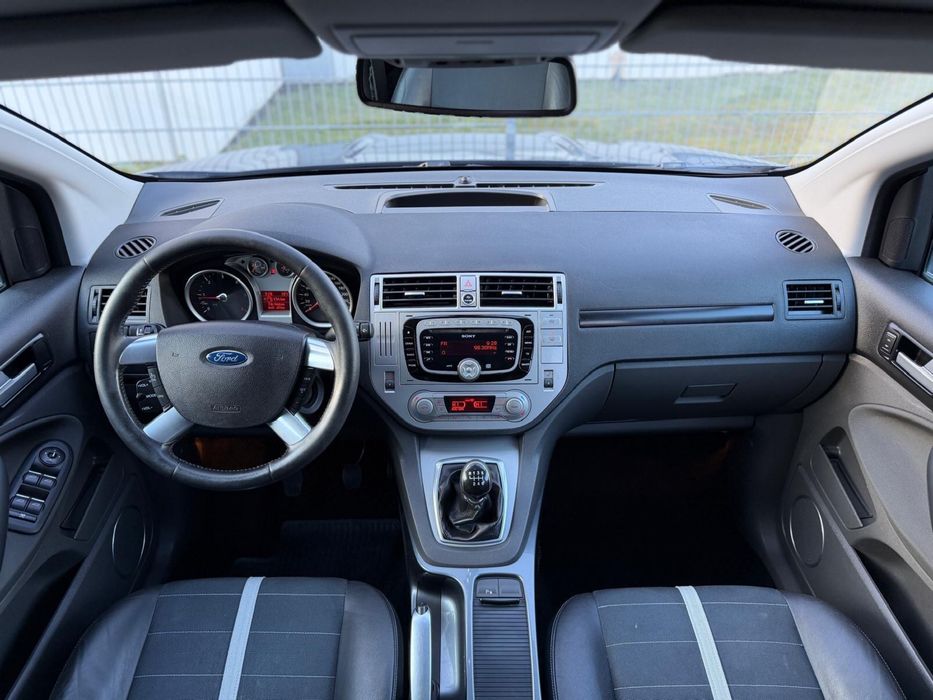 Ford Kuga 2.0TDCI , 4X4 / Incalzire in scaune /Piele/18‘‘/Pilot Automa