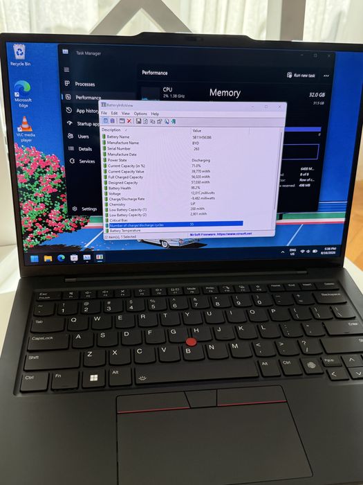 Lenovo Thinkpad X1 Carbon gen 12 Ultra 7 155H OLED 120hz 32gb Ram 1tb SSD