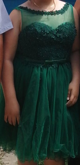 Rochie scurta cu aplicatii manuale