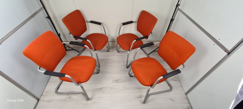 Немски конферентни и посетителски столове за комфорт и ергономия