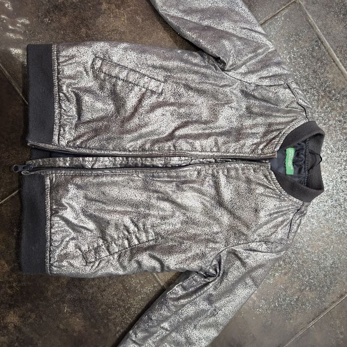 Преходно яке Benetton