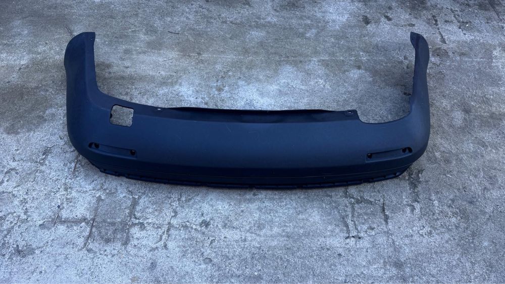 Spoiler/fusta bara spate Vw Jetta an:2006-2010