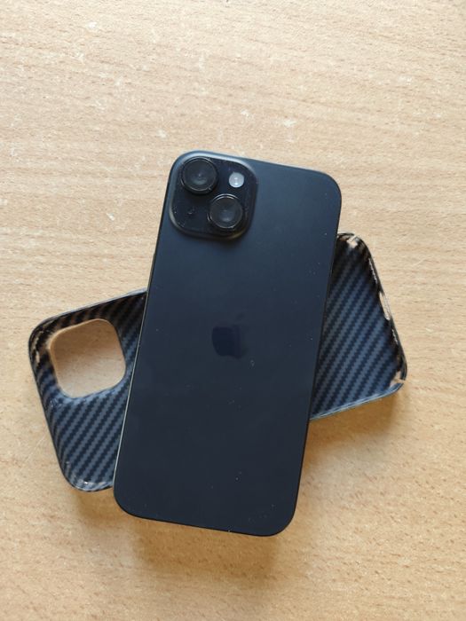 Продам iphone 15 128