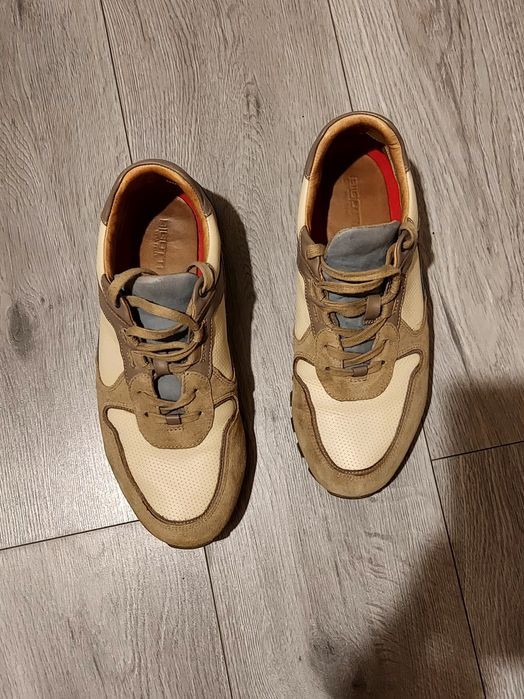 Adidas Bigotii impecabili