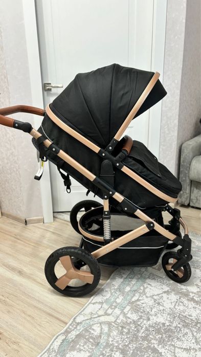 Продам детскую коляску