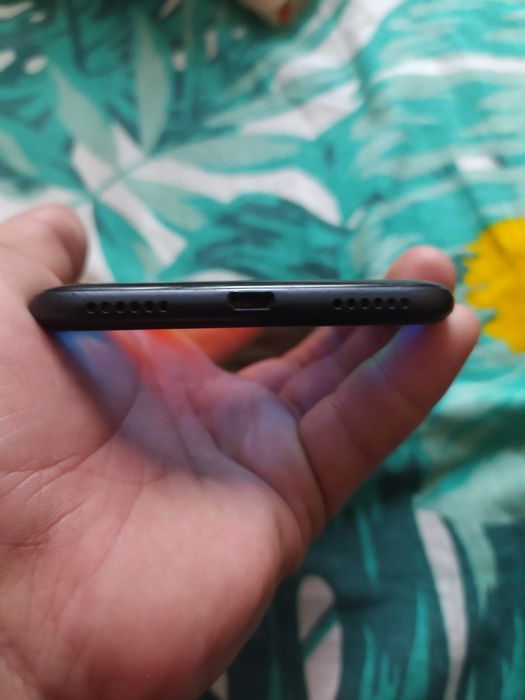 Продам телефон не дорого