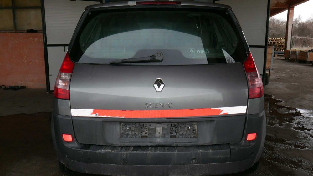 Renault Scenic II 2004-2009 година НА ЧАСТИ