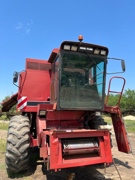 Combina Case 1660 AXIAL FLOW