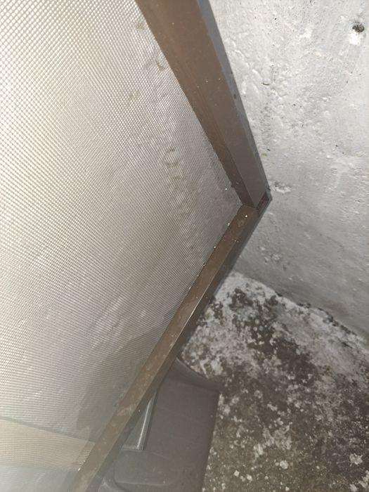 Plasa tantari pt geam termopan