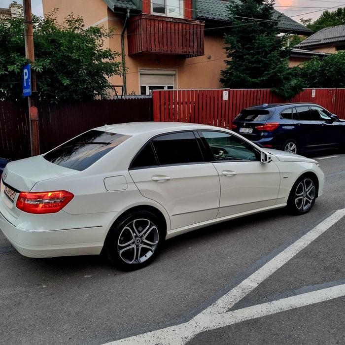 MERCEDES-BENZ E-Class 2011 — imagine 4