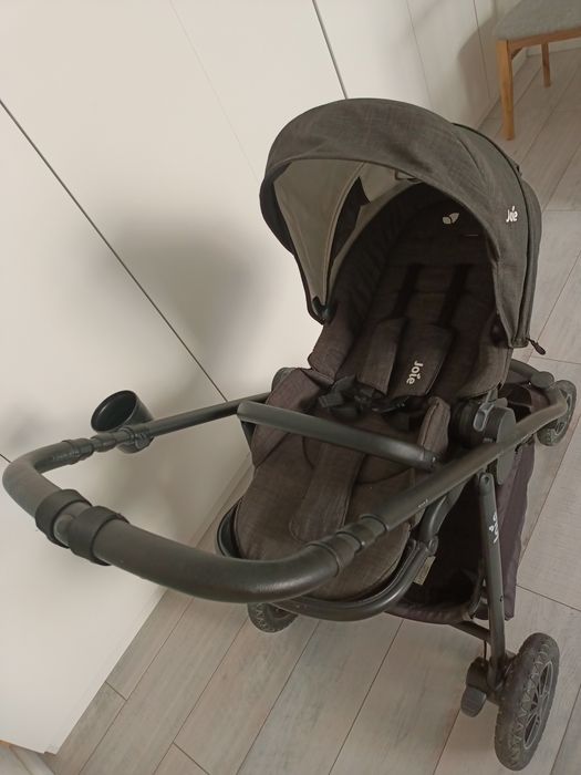 Коляска для детей Joie