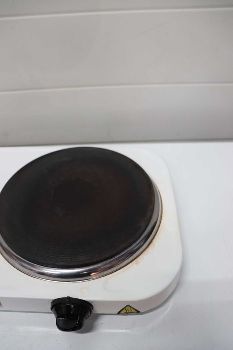 Електрически котлон Tristar, Модел KP 6245, 2500 W, Бял